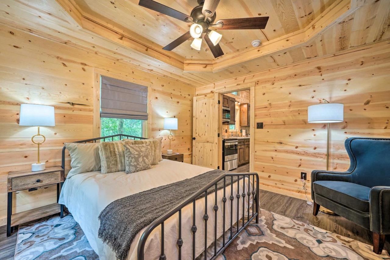 Stylish Cabin By Beavers Bend Hot Tub And Fire Pit Broken Bow Kültér fotó